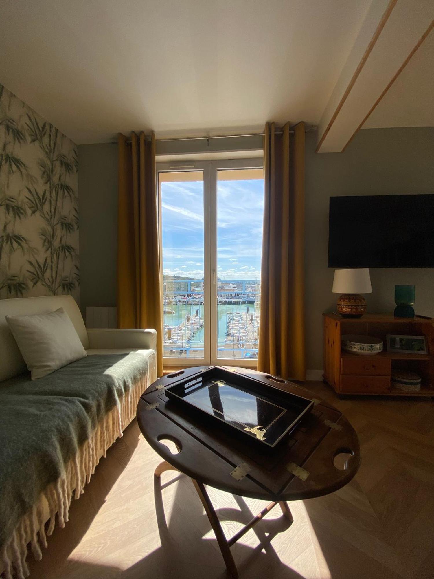 Etablissement 3 Etoiles Avec Ascenseur, 3 Appartements Lumineux Vue Port Avec Balcon, 200M De La Mer, Wifi Fibre, Tous Service Inclus Dieppe Exteriör bild