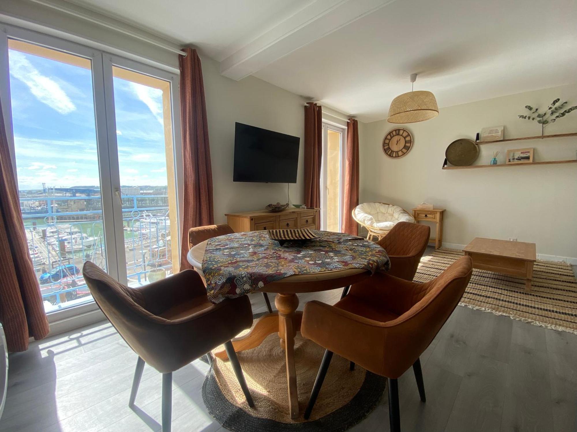 Etablissement 3 Etoiles Avec Ascenseur, 3 Appartements Lumineux Vue Port Avec Balcon, 200M De La Mer, Wifi Fibre, Tous Service Inclus Dieppe Exteriör bild