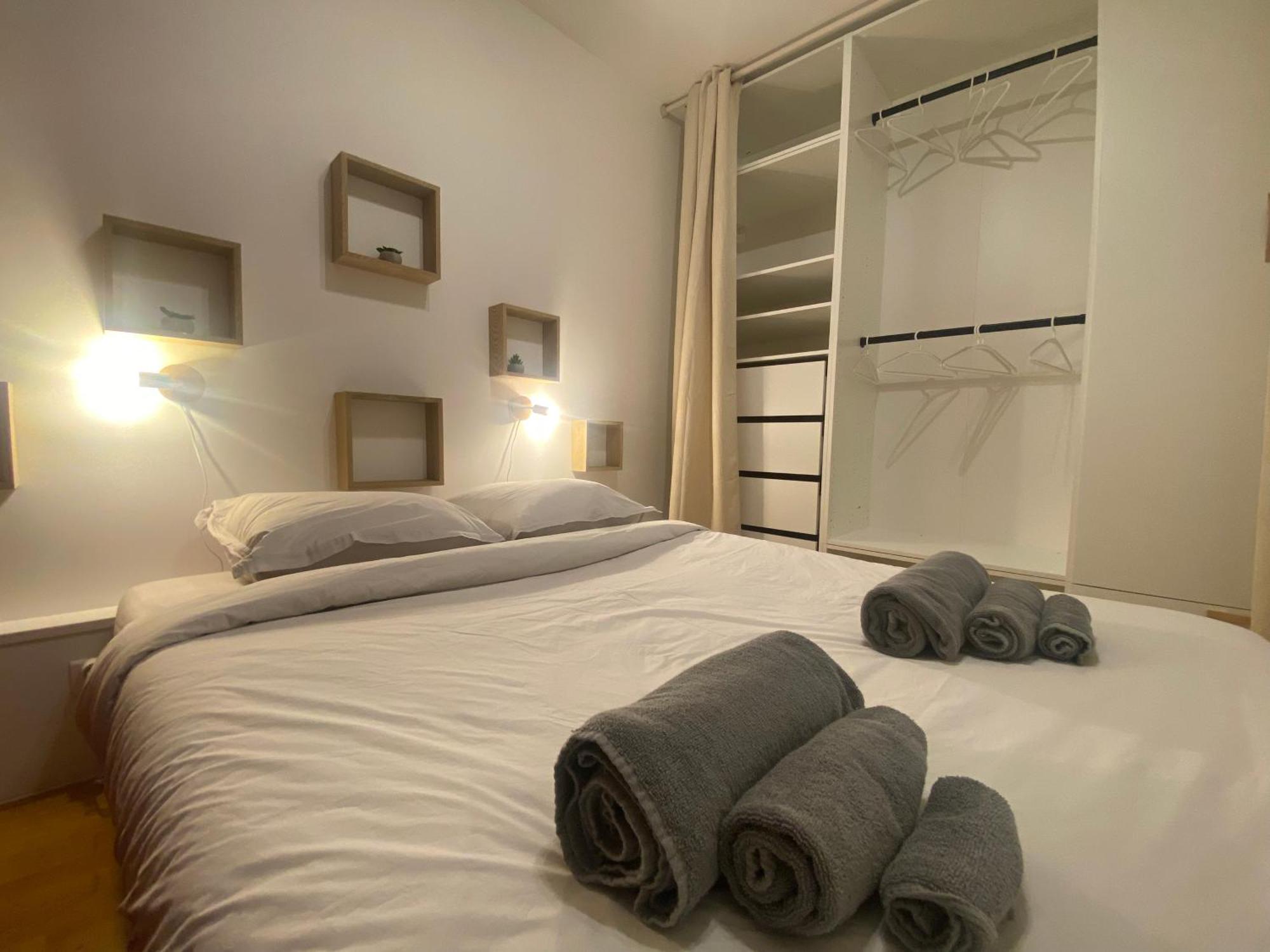 Etablissement 3 Etoiles Avec Ascenseur, 3 Appartements Lumineux Vue Port Avec Balcon, 200M De La Mer, Wifi Fibre, Tous Service Inclus Dieppe Exteriör bild