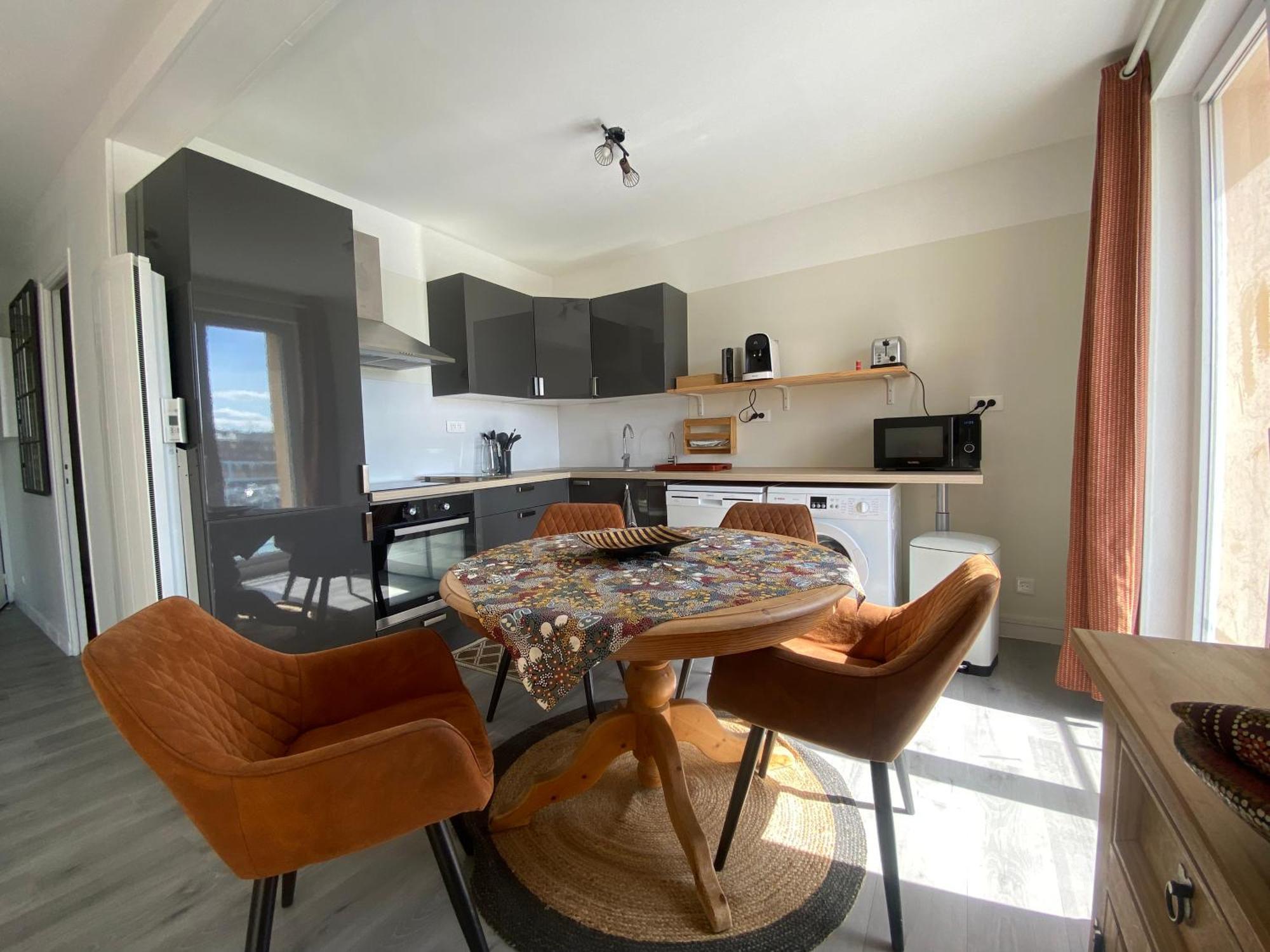 Etablissement 3 Etoiles Avec Ascenseur, 3 Appartements Lumineux Vue Port Avec Balcon, 200M De La Mer, Wifi Fibre, Tous Service Inclus Dieppe Exteriör bild