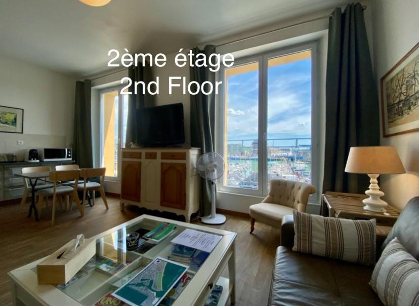 Etablissement 3 Etoiles Avec Ascenseur, 3 Appartements Lumineux Vue Port Avec Balcon, 200M De La Mer, Wifi Fibre, Tous Service Inclus Dieppe Exteriör bild