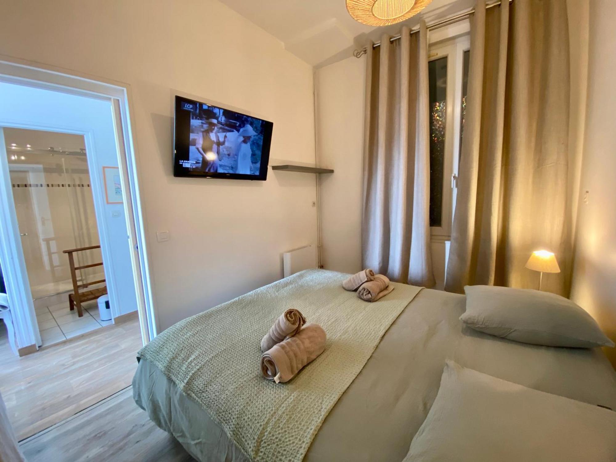Etablissement 3 Etoiles Avec Ascenseur, 3 Appartements Lumineux Vue Port Avec Balcon, 200M De La Mer, Wifi Fibre, Tous Service Inclus Dieppe Exteriör bild